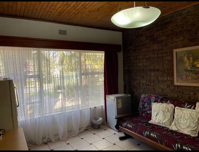 3 BEDROOM HOUSE FOR SALE IN VANDERBIJLPARK SE 2